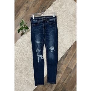 American Eagle Size 2 Short Distressed Dark Wash Whiskered Mid-Rise Skinny Jeans